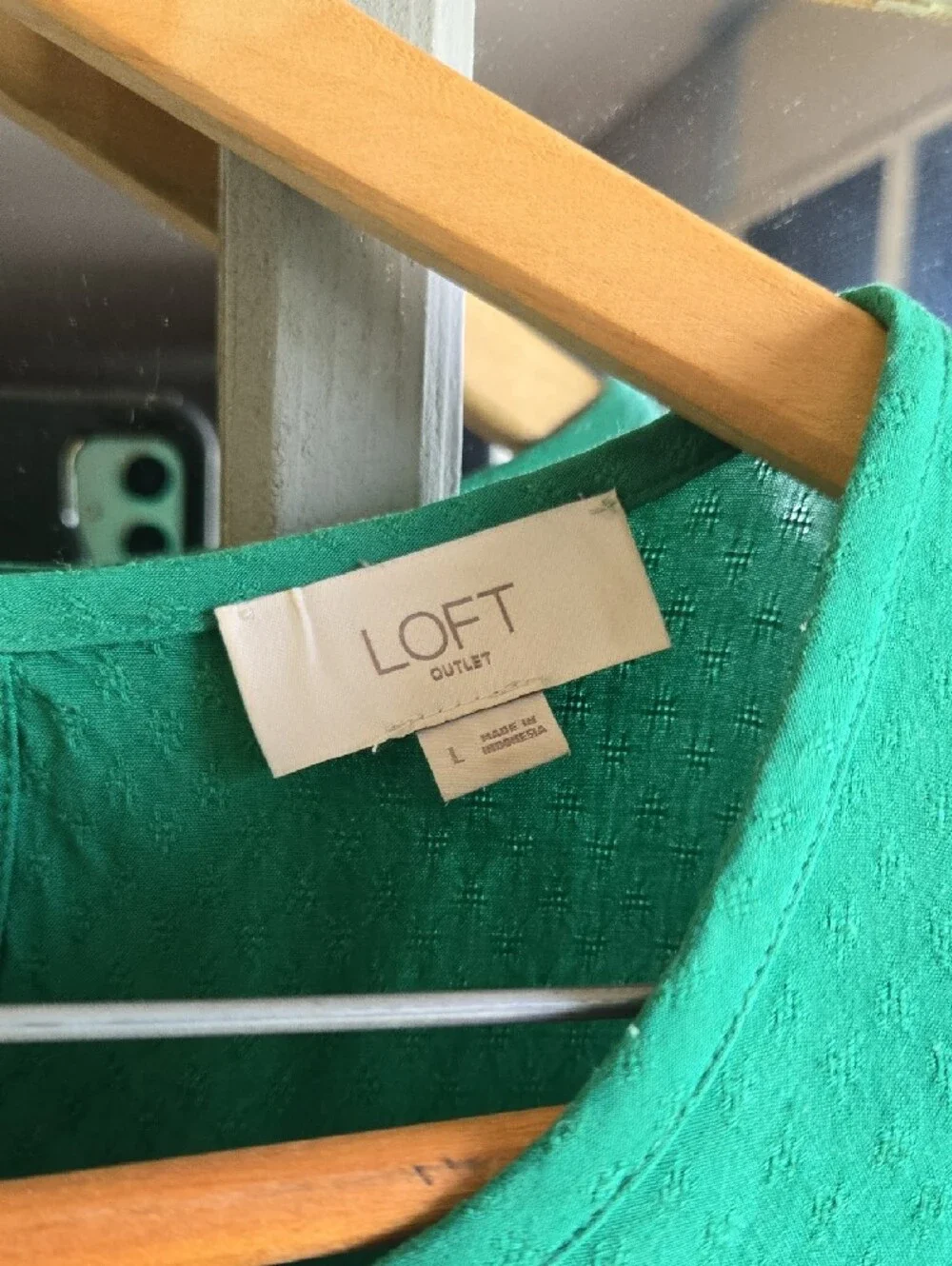 LOFT Emerald Green Short Sleeve Textured Blouse. L